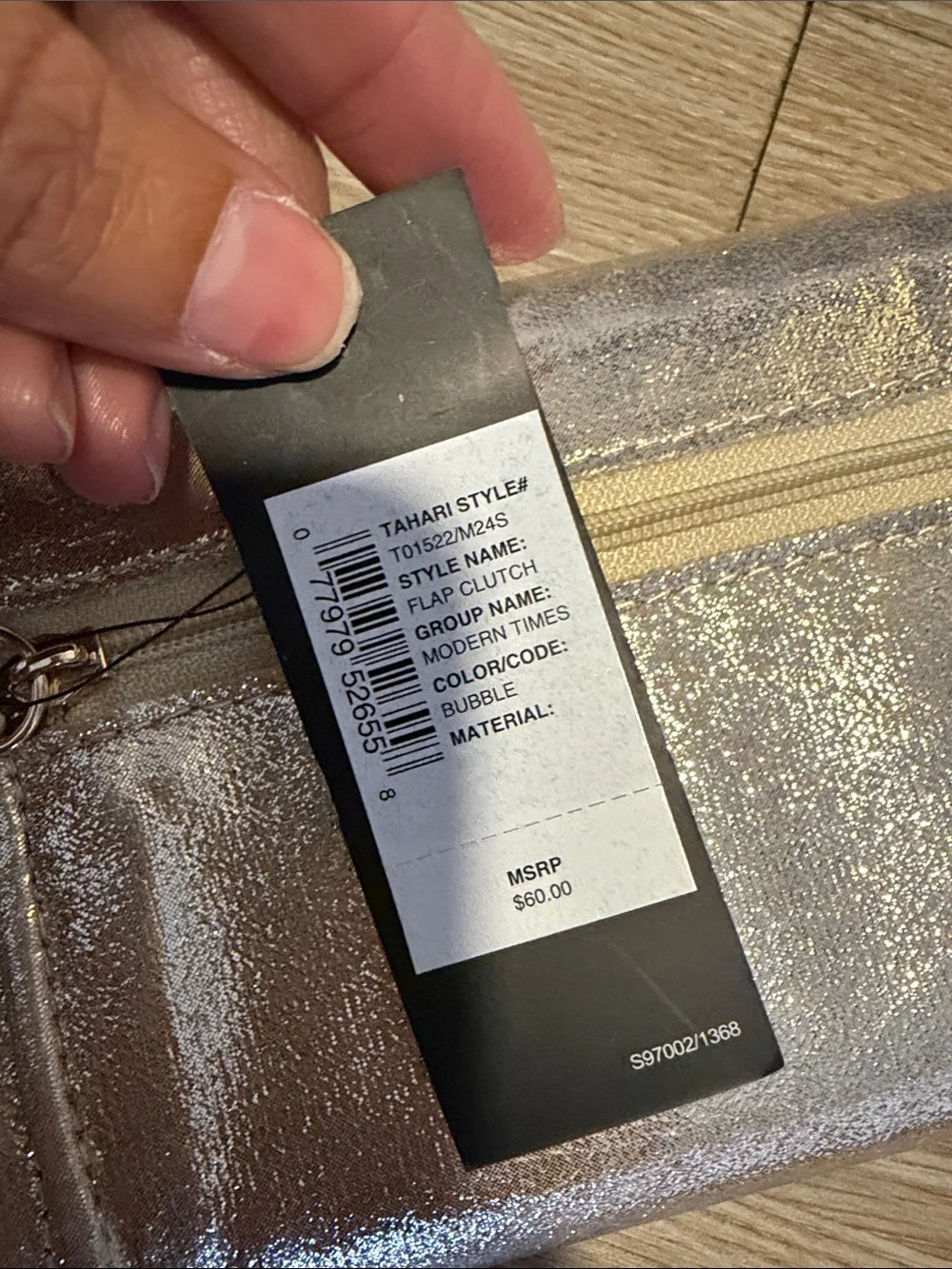Tahari RFID Flap Clutch Wallet Modern Times In Color Bubble NWT